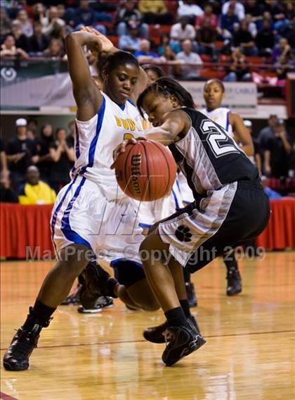 Thumbnail 1 in Forestview vs. Dudley (NCHSAA 3A Final) photogallery.