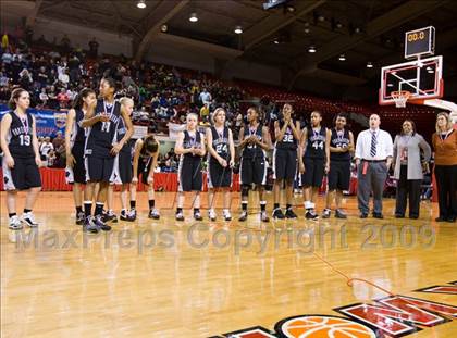 Thumbnail 3 in Forestview vs. Dudley (NCHSAA 3A Final) photogallery.