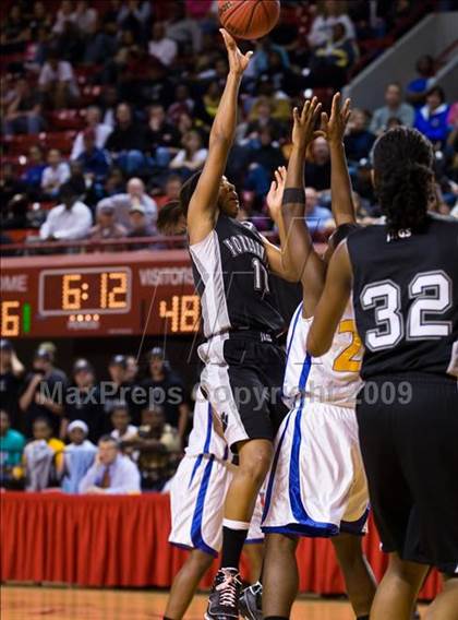 Thumbnail 1 in Forestview vs. Dudley (NCHSAA 3A Final) photogallery.