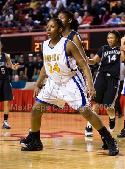 Thumbnail 3 in Forestview vs. Dudley (NCHSAA 3A Final) photogallery.