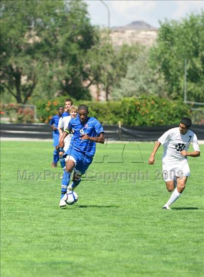 Thumbnail 2 in DeMatha @ St. Pius photogallery.