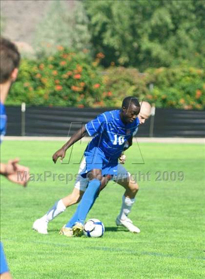 Thumbnail 1 in DeMatha @ St. Pius photogallery.