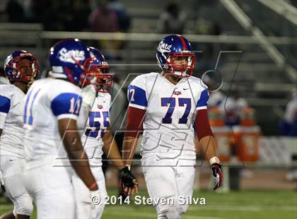 Thumbnail 2 in Bellevue vs. Serra (2014 Honor Bowl - SoCal) photogallery.