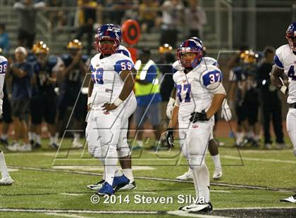 Thumbnail 2 in Bellevue vs. Serra (2014 Honor Bowl - SoCal) photogallery.