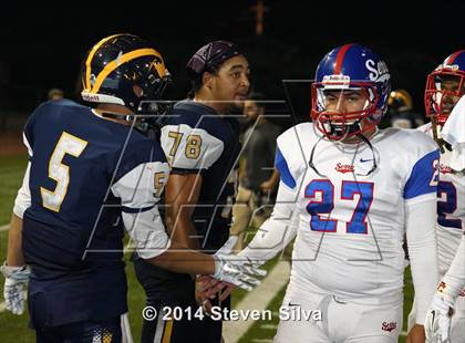 Thumbnail 3 in Bellevue vs. Serra (2014 Honor Bowl - SoCal) photogallery.