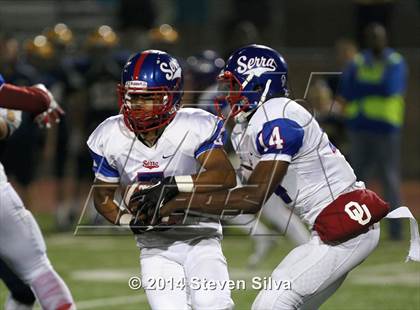 Thumbnail 3 in Bellevue vs. Serra (2014 Honor Bowl - SoCal) photogallery.