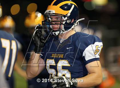 Thumbnail 3 in Bellevue vs. Serra (2014 Honor Bowl - SoCal) photogallery.