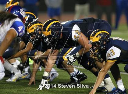 Thumbnail 1 in Bellevue vs. Serra (2014 Honor Bowl - SoCal) photogallery.