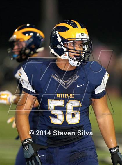 Thumbnail 3 in Bellevue vs. Serra (2014 Honor Bowl - SoCal) photogallery.