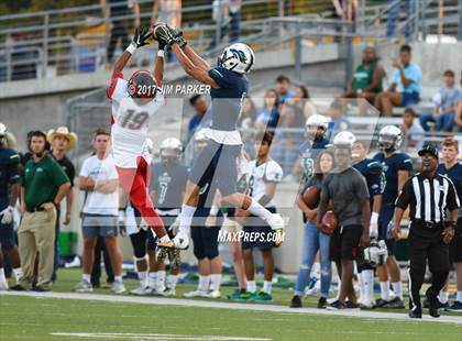 Thumbnail 2 in Del Valle @ McNeil photogallery.