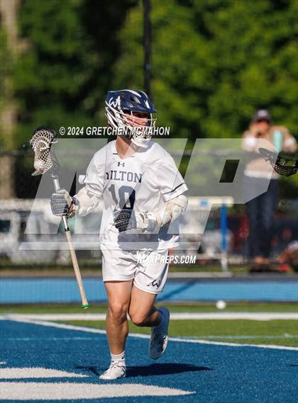 Thumbnail 2 in Wilton vs. Southington photogallery.
