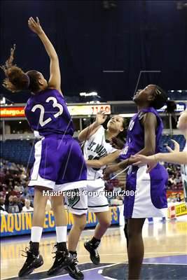 Thumbnail 2 in Sacramento vs St. Mary's (D3 Sec. Final) #2 photogallery.