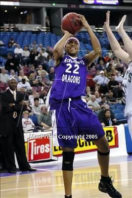 Thumbnail 3 in Sacramento vs St. Mary's (D3 Sec. Final) #2 photogallery.