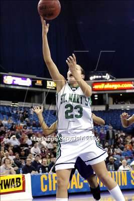Thumbnail 3 in Sacramento vs St. Mary's (D3 Sec. Final) #2 photogallery.
