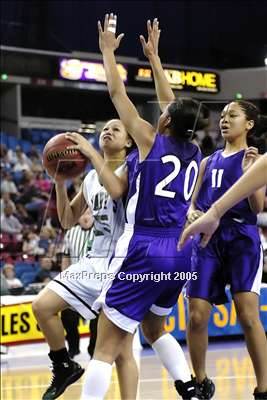 Thumbnail 1 in Sacramento vs St. Mary's (D3 Sec. Final) #2 photogallery.