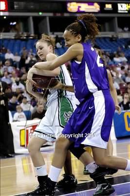 Thumbnail 2 in Sacramento vs St. Mary's (D3 Sec. Final) #2 photogallery.