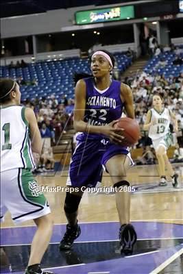 Thumbnail 1 in Sacramento vs St. Mary's (D3 Sec. Final) #2 photogallery.