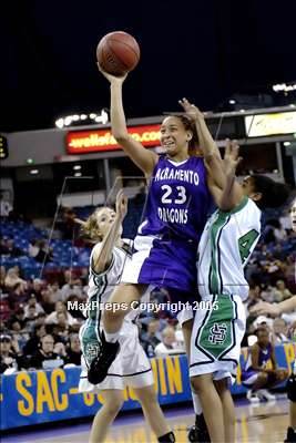 Thumbnail 3 in Sacramento vs St. Mary's (D3 Sec. Final) #2 photogallery.