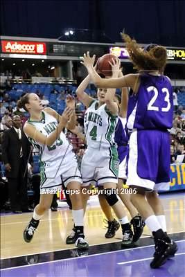 Thumbnail 2 in Sacramento vs St. Mary's (D3 Sec. Final) #2 photogallery.