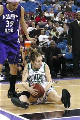 Thumbnail 2 in Sacramento vs St. Mary's (D3 Sec. Final) #2 photogallery.