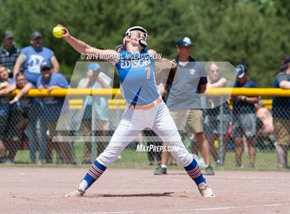 Thumbnail 2 in Edison vs. St. Lawrence Central (NYSPHSAA Class C Semifinal) photogallery.