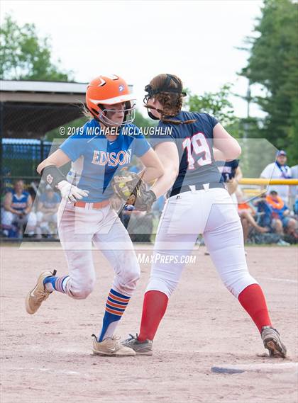 Thumbnail 2 in Edison vs. St. Lawrence Central (NYSPHSAA Class C Semifinal) photogallery.
