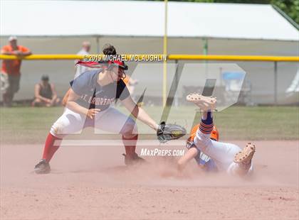 Thumbnail 2 in Edison vs. St. Lawrence Central (NYSPHSAA Class C Semifinal) photogallery.