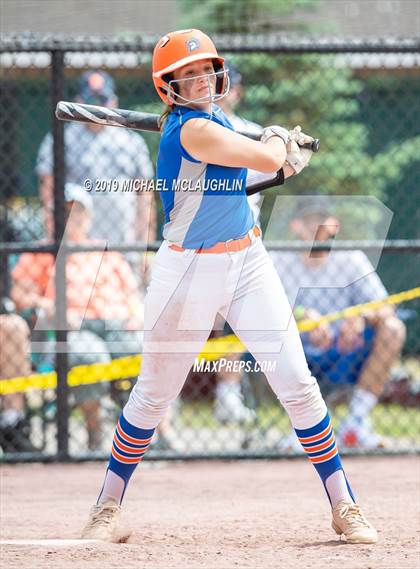 Thumbnail 2 in Edison vs. St. Lawrence Central (NYSPHSAA Class C Semifinal) photogallery.