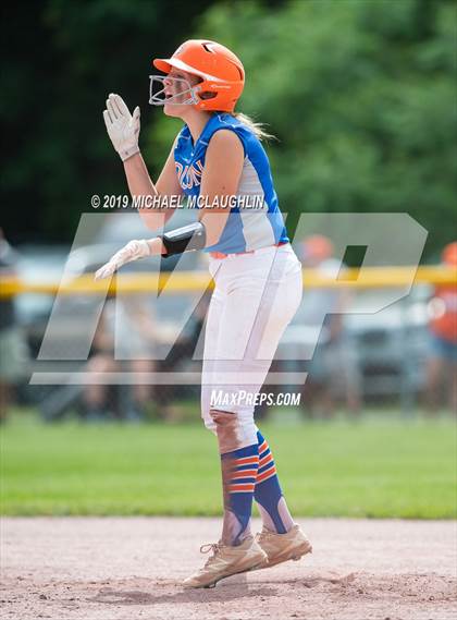 Thumbnail 2 in Edison vs. St. Lawrence Central (NYSPHSAA Class C Semifinal) photogallery.