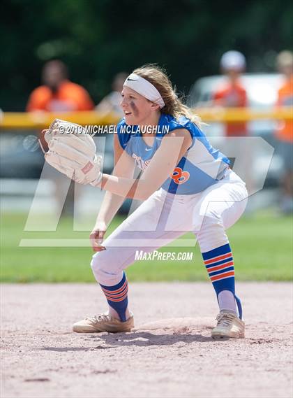 Thumbnail 3 in Edison vs. St. Lawrence Central (NYSPHSAA Class C Semifinal) photogallery.