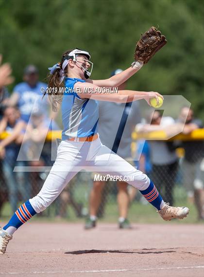 Thumbnail 3 in Edison vs. St. Lawrence Central (NYSPHSAA Class C Semifinal) photogallery.