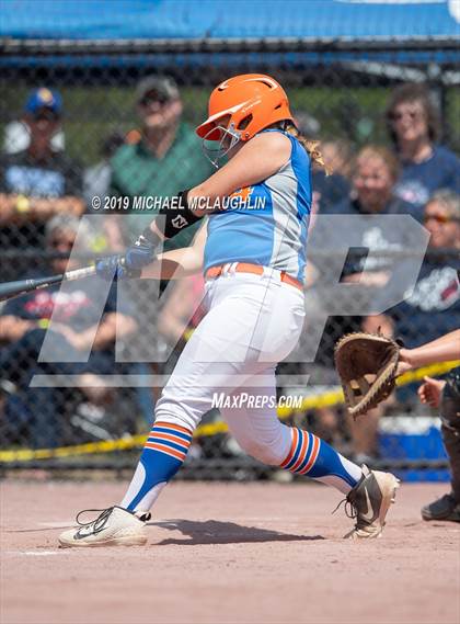 Thumbnail 2 in Edison vs. St. Lawrence Central (NYSPHSAA Class C Semifinal) photogallery.