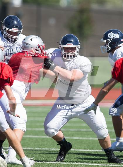 Thumbnail 1 in Oil City @ Slippery Rock (Scrimmage) photogallery.