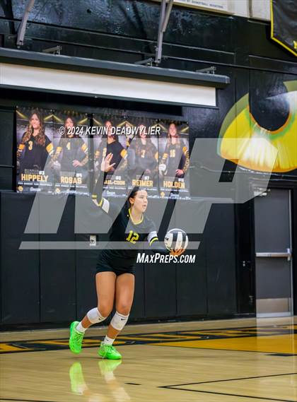 Thumbnail 1 in Calabasas @ Newbury Park photogallery.