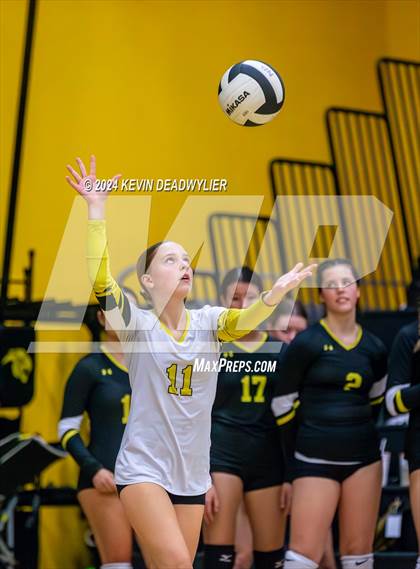 Thumbnail 2 in Calabasas @ Newbury Park photogallery.