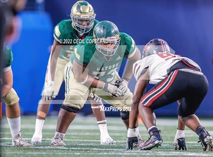 Thumbnail 1 in Warner Robins vs. Ware County (GHSA 5A Championship) photogallery.