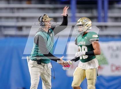 Thumbnail 2 in Warner Robins vs. Ware County (GHSA 5A Championship) photogallery.