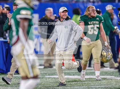 Thumbnail 2 in Warner Robins vs. Ware County (GHSA 5A Championship) photogallery.