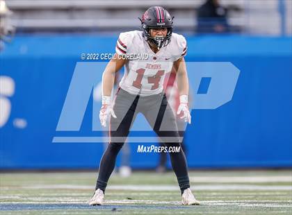 Thumbnail 1 in Warner Robins vs. Ware County (GHSA 5A Championship) photogallery.