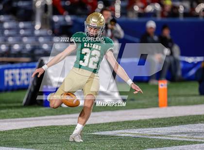 Thumbnail 3 in Warner Robins vs. Ware County (GHSA 5A Championship) photogallery.