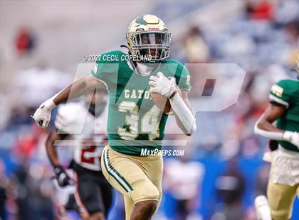 Thumbnail 3 in Warner Robins vs. Ware County (GHSA 5A Championship) photogallery.