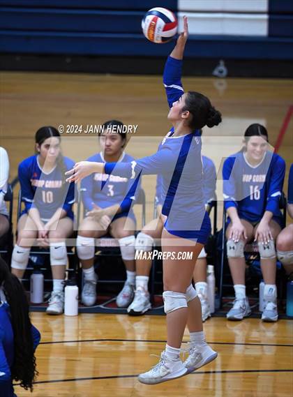 Thumbnail 2 in Bishop Gorman vs Coronado (NIAA 5A Southern Region Final) photogallery.