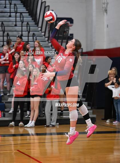 Thumbnail 2 in Bishop Gorman vs Coronado (NIAA 5A Southern Region Final) photogallery.