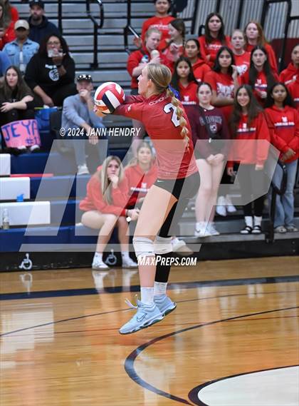 Thumbnail 2 in Bishop Gorman vs Coronado (NIAA 5A Southern Region Final) photogallery.