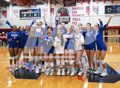 Thumbnail 1 in Bishop Gorman vs Coronado (NIAA 5A Southern Region Final) photogallery.