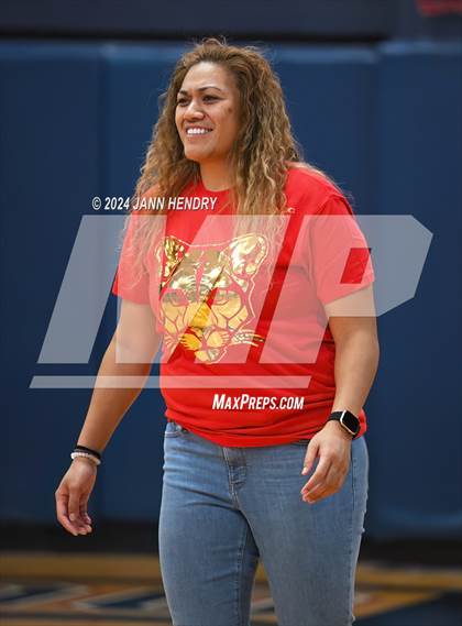 Thumbnail 2 in Bishop Gorman vs Coronado (NIAA 5A Southern Region Final) photogallery.