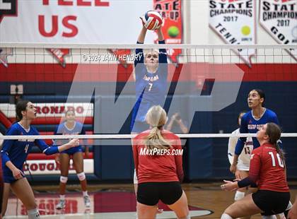 Thumbnail 3 in Bishop Gorman vs Coronado (NIAA 5A Southern Region Final) photogallery.