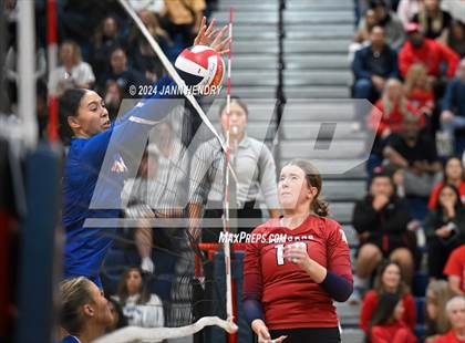 Thumbnail 3 in Bishop Gorman vs Coronado (NIAA 5A Southern Region Final) photogallery.