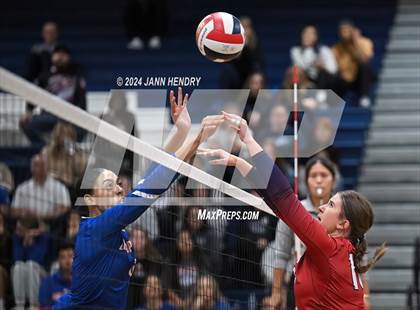 Thumbnail 3 in Bishop Gorman vs Coronado (NIAA 5A Southern Region Final) photogallery.