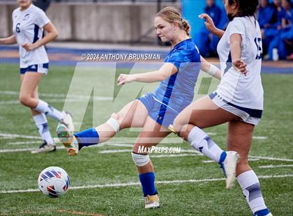 Thumbnail 3 in Ripon Christian vs. Stone Ridge Christian (CIF SJS D6 Final) photogallery.
